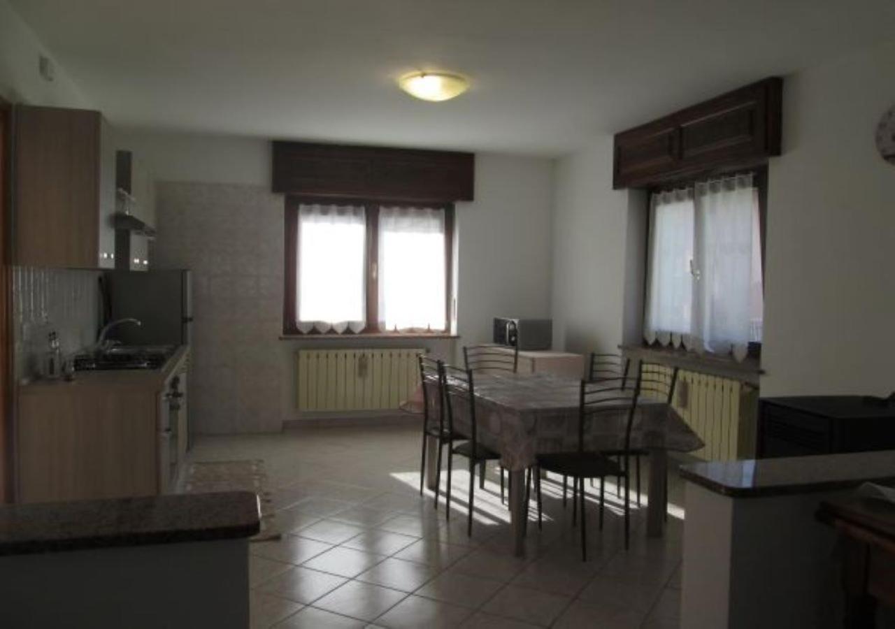 Casa Mia Apartment Нус Екстериор снимка